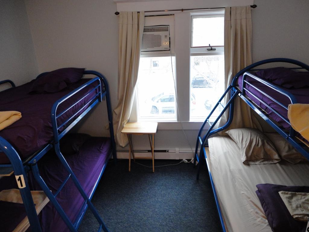 Hostelling International 리자이나 외부 사진